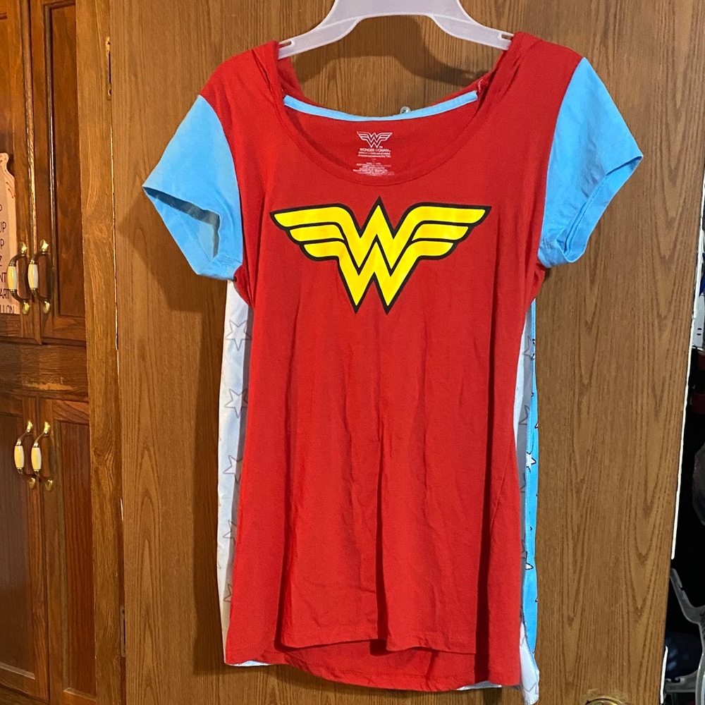 Wonder Woman t-shirt costume